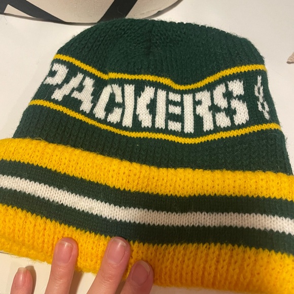 Russmor Other - VINTAGE Green Bay Packers Beanie Hat Green Yellow NFL Acrylic